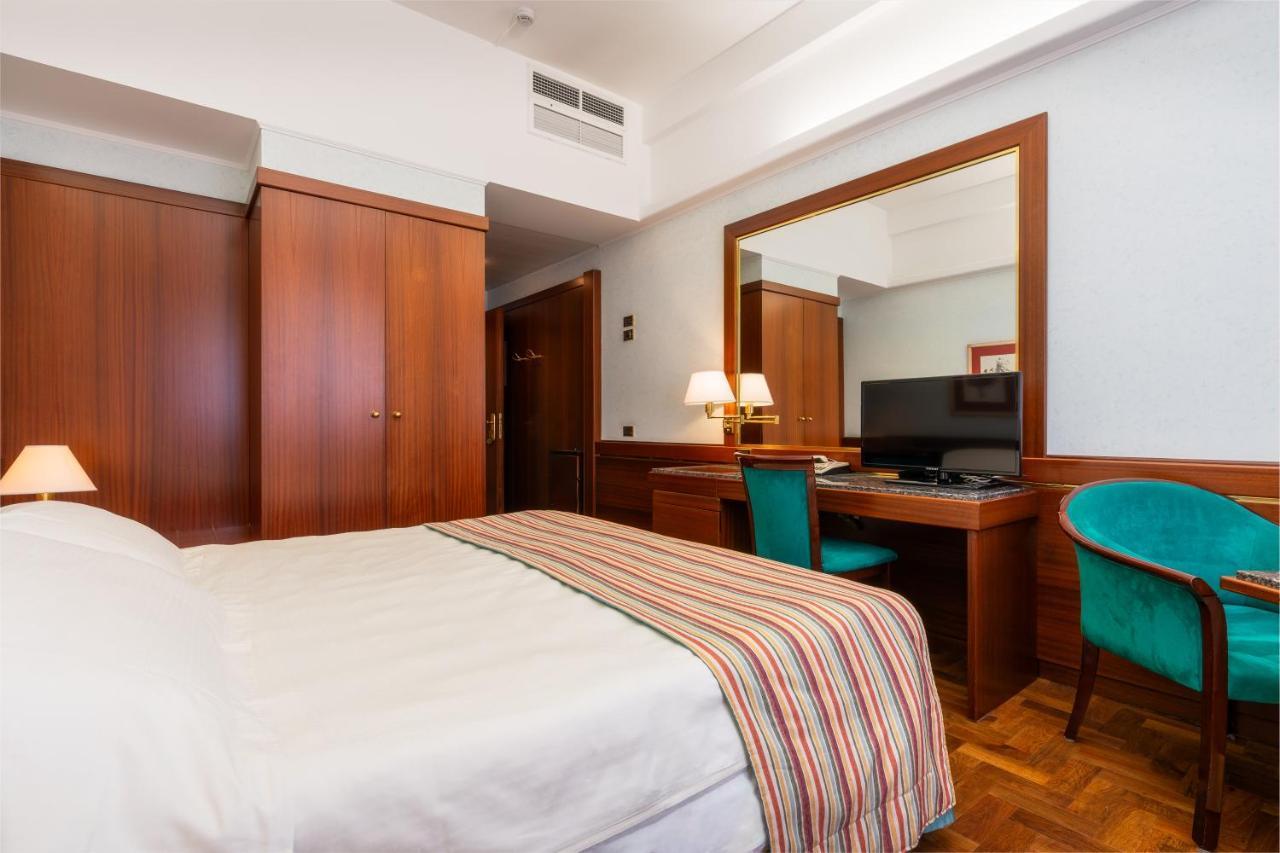 Hotel Crivi'S Milano Exterior foto